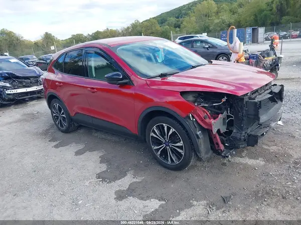 1FMCU0G6XNUA22658 — 2022 Ford Escape, Передняя часть (Front End), фото до ремонта