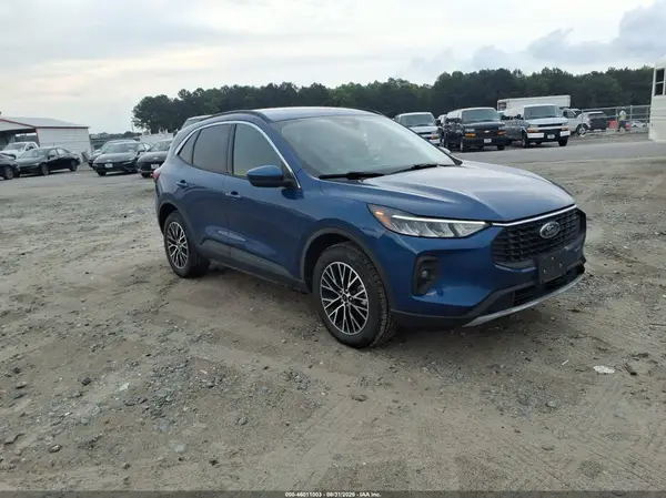 1FMCU0E11PUA61410 — 2023 Ford Escape, Естественный износ (Normal Wear & Tear), фото до ремонта