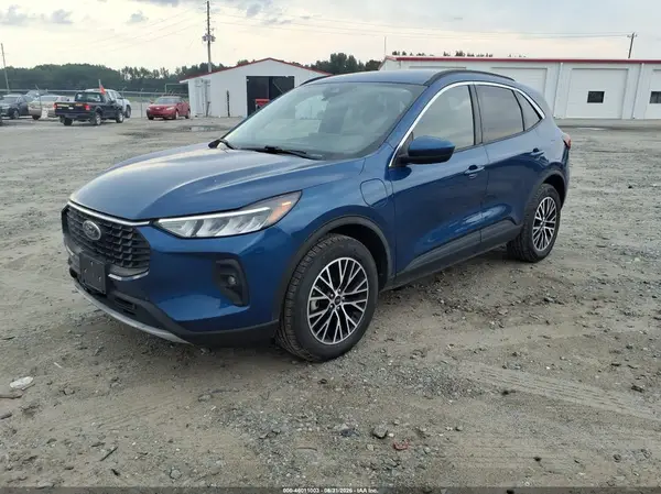 1FMCU0E11PUA61410 — 2023 Ford Escape, фото 2 с аукциона IAAI 06.10.2026, Естественный износ