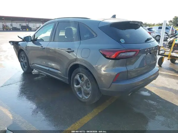 1FMCU0MN1PUB31508 — 2023 Ford Escape, фото 3 с аукциона IAAI, Передняя часть