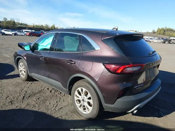 1FMCU0GN3PUA94876 — 2023 Ford Escape, фото 3 с аукциона IAAI, Передняя часть слева