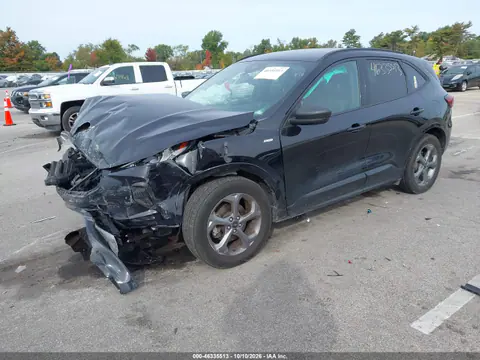 2023 Ford Escape St-Line VIN 1FMCU9MN8PUA55659 фото 2