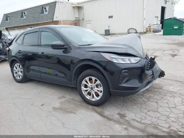 1FMCU0GN1SUB29522 — 2025 Ford Escape, Передняя часть (Front & Rear), фото до ремонта