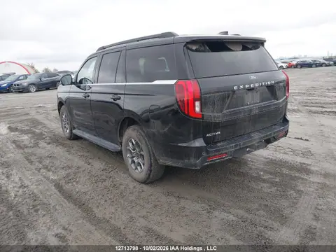2026 Ford Expedition Active VIN 1FMJU1J85TEA32044 фото 3