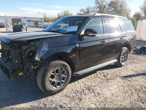 2026 Ford Expedition Active VIN 1FMJU1H82TEA09200 фото 2
