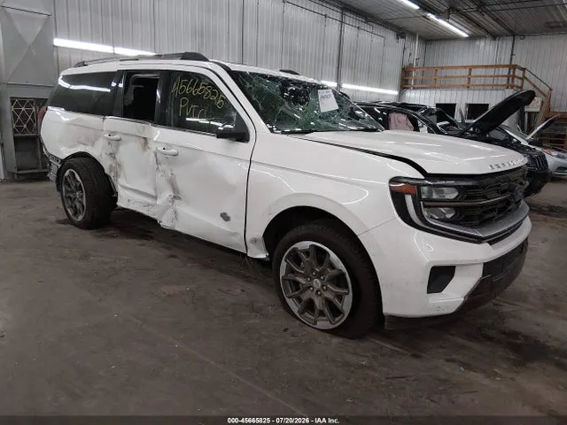 2025 Ford Expedition King Ranch Max VIN 1FMJK1P85SEA75942 фото 1
