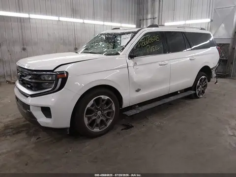 2025 Ford Expedition King Ranch Max VIN 1FMJK1P85SEA75942 фото 2
