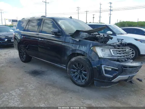 1FMJU1KT7JEA68057 — 2018 Ford Expedition Limited, Пожар двигателя (Engine Burn), фото до ремонта