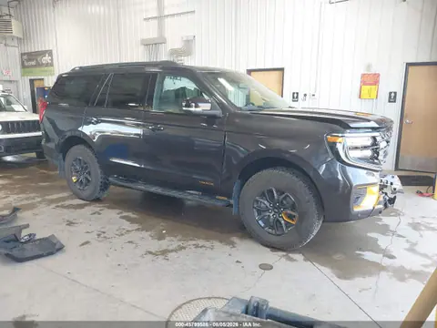 1FMJU1RG4TEA44116 — 2026 Ford Expedition Tremor, Передняя часть (Front End), фото до ремонта