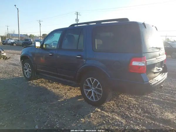 1FMJU1JT7HEA77322 — 2017 Ford Expedition, фото 3 с аукциона IAAI, Передняя часть