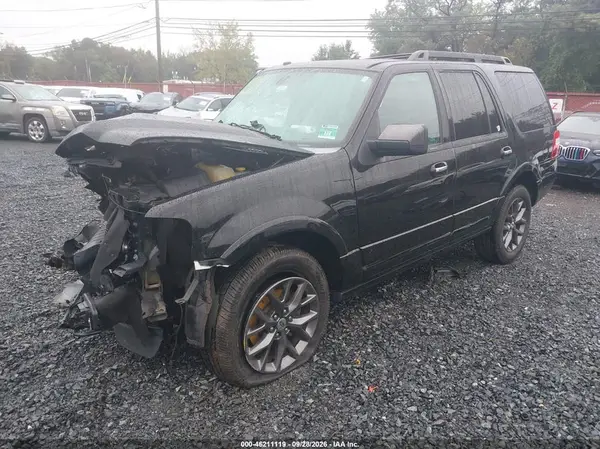 1FMJU2AT4HEA29718 — 2017 Ford Expedition, фото 2 с аукциона IAAI, Передняя часть