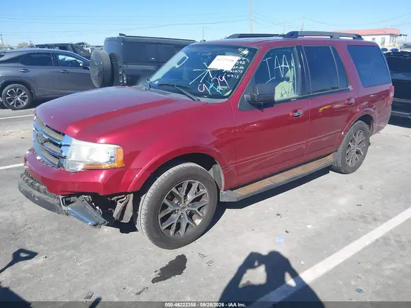 1FMJU1HT5HEA13592 — 2017 Ford Expedition, фото 2 с аукциона IAAI, Передняя часть слева
