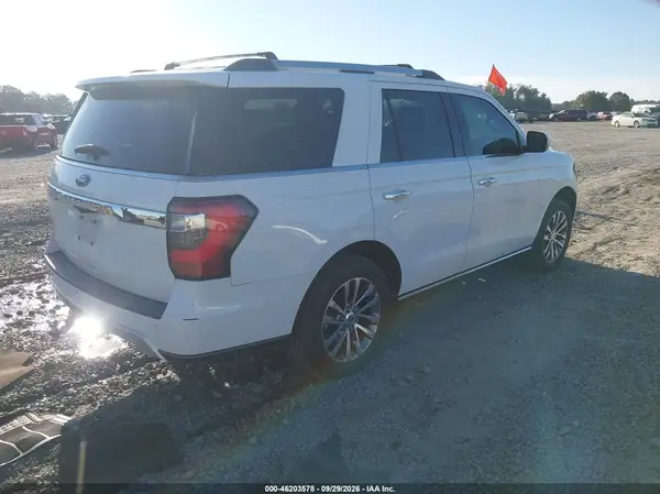 1FMJU2AT6JEA05460 — 2018 Ford Expedition, фото 4 с аукциона IAAI, Передняя часть