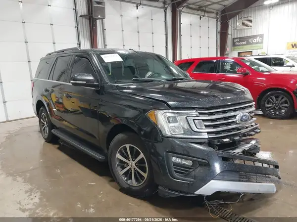 1FMJU1JT3KEA43997 — 2019 Ford Expedition, Левый бок (Left Side), фото до ремонта