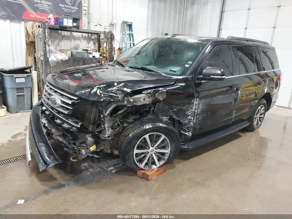 1FMJU1JT3KEA43997 — 2019 Ford Expedition, фото 2 с аукциона IAAI, Левый бок