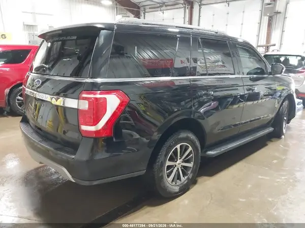1FMJU1JT3KEA43997 — 2019 Ford Expedition, фото 4 с аукциона IAAI, Левый бок