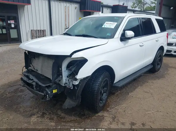 1FMJU1JT2LEA27422 — 2020 Ford Expedition, фото 2 с аукциона IAAI 08.10.2026, Передняя часть