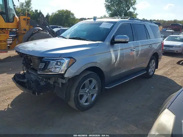 1FMJU1HT6LEA98614 — 2020 Ford Expedition, фото 2 с аукциона IAAI, Передняя часть