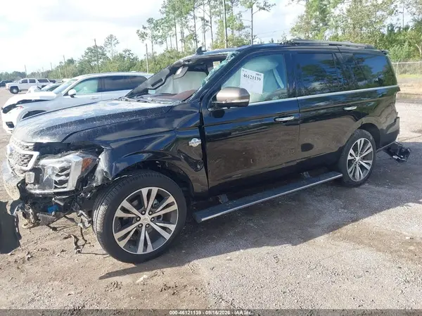 1FMJU1PT1MEA43586 — 2021 Ford Expedition, фото 2 с аукциона IAAI 13.10.2026, Передняя часть