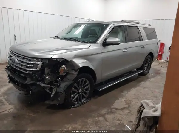 1FMJK2AT8MEA08192 — 2021 Ford Expedition, фото 2 с аукциона IAAI, Передняя часть