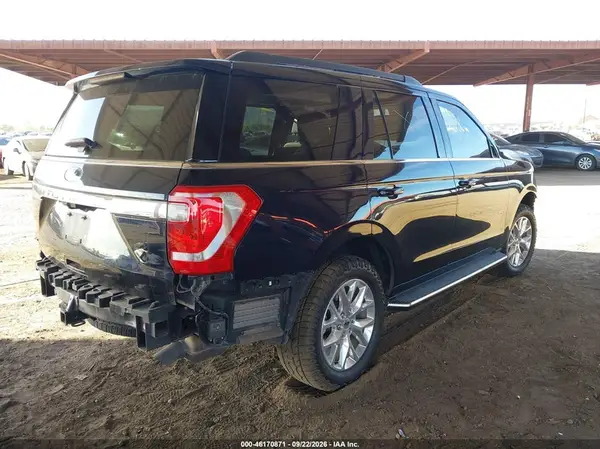 1FMJU1JT1MEA21046 — 2021 Ford Expedition, фото 4 с аукциона IAAI, Передняя часть