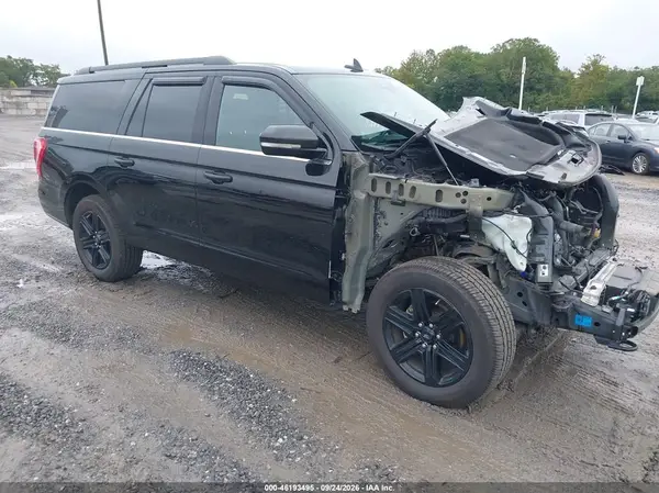 1FMJK1JT4MEA82333 — 2021 Ford Expedition, Передняя часть (Front End), фото до ремонта