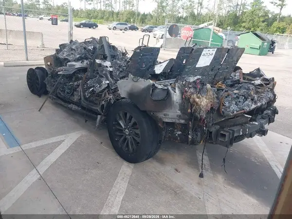 1FMJU1KT0MEA08528 — 2021 Ford Expedition, фото 3 с аукциона IAAI, Кузов