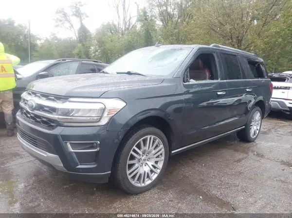 1FMJK2A88REA16635 — 2024 Ford Expedition, фото 2 с аукциона IAAI, Передняя часть