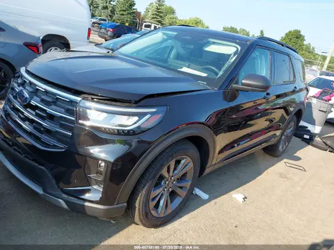 2026 Ford Explorer Active VIN 1FMUK8DH4TGA98645 фото 2