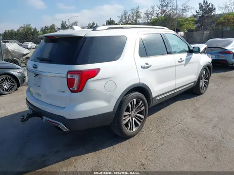 2016 Ford Explorer Platinum VIN 1FM5K8HT2GGC47823 фото 4
