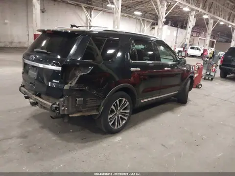 2017 Ford Explorer Platinum VIN 1FM5K8HT7HGD21884 фото 4