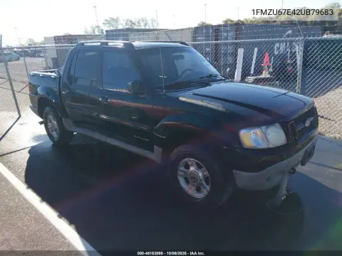 1FMZU67E42UB79683 — 2002 Ford Explorer Sport TRAC, Естественный износ, фото до ремонта