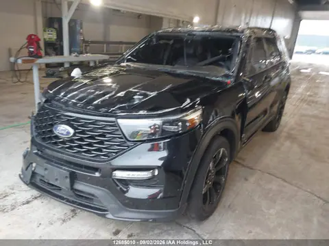 2023 Ford Explorer St-line VIN 1FMSK8KH4PGB24841 фото 2