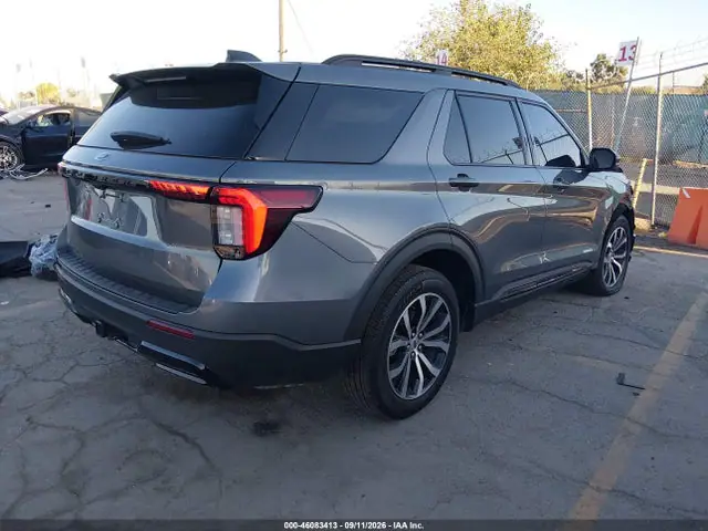 1FMUK7KH9SGB17329 — 2025 Ford Explorer ST-Line, фото 4 с аукциона IAAI 14.10.2026, Передняя часть