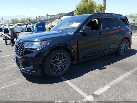 2025 Ford Explorer St VIN 1FMWK8GC4SGA30126 фото 2