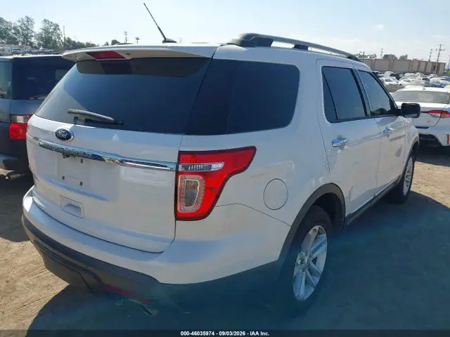 1FM5K7D86EGB01305 — 2014 Ford Explorer XLT, фото 4 с аукциона IAAI 30.09.2026, Задняя часть слева