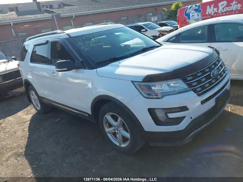 1FM5K8D85GGA16240 — 2016 Ford Explorer XLT, Repossession, фото до ремонта