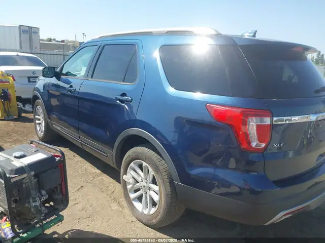 1FM5K7D81GGD14441 — 2016 Ford Explorer XLT, фото 3 с аукциона IAAI 13.10.2026, Правый бок