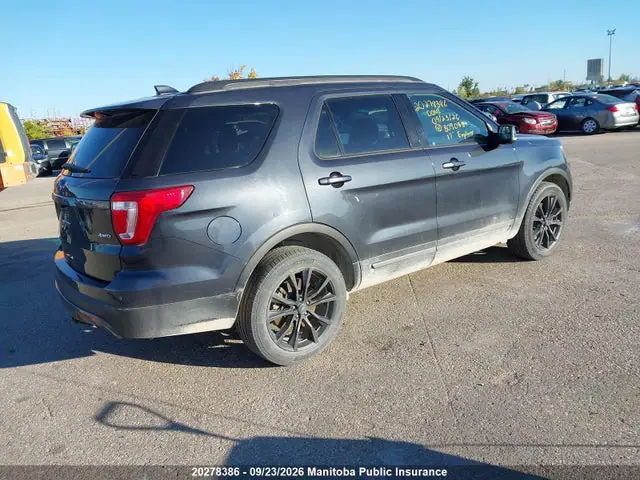 1FM5K8D85HGB09048 — 2017 Ford Explorer XLT, фото 4 с аукциона IAAI 29.09.2026, Град