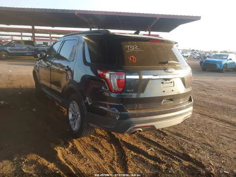 2017 Ford EXPLORER XLT VIN 1FM5K7D89HGA61368 фото 3