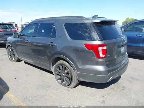 2017 Ford EXPLORER XLT VIN 1FM5K8D83HGD13184 фото 3