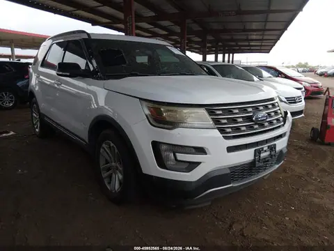1FM5K7DH9HGD90331 — 2017 Ford Explorer XLT, Передняя часть слева (Left Front), фото до ремонта