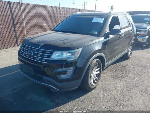 2017 Ford EXPLORER XLT VIN 1FM5K7D80HGA70024 фото 2