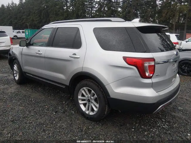 1FM5K7DH8HGC09915 — 2017 Ford Explorer XLT, фото 3 с аукциона IAAI 14.10.2026, Передняя часть слева