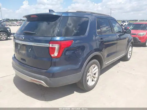 2017 Ford EXPLORER XLT VIN 1FM5K7D8XHGD86160 фото 4