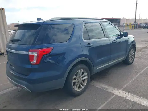 2017 Ford EXPLORER XLT VIN 1FM5K7D88HGE00203 фото 4
