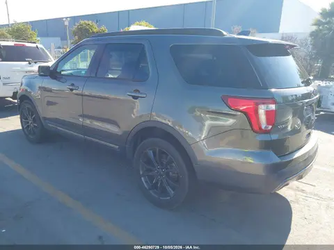2017 Ford EXPLORER XLT VIN 1FM5K8D87HGD90706 фото 3