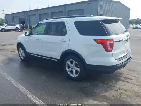 2018 Ford EXPLORER XLT VIN 1FM5K7DH0JGA76296 фото 3