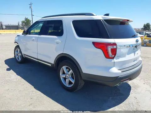 2018 Ford EXPLORER XLT VIN 1FM5K7D8XJGA89055 фото 3
