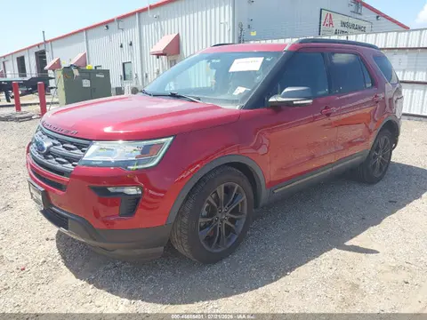 2018 Ford EXPLORER XLT VIN 1FM5K7D8XJGC02941 фото 2
